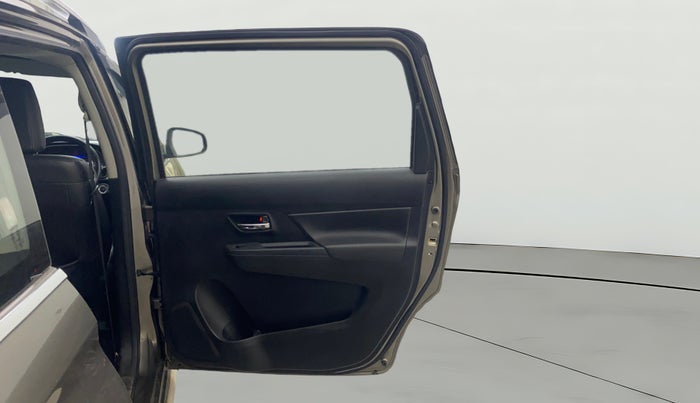 2021 Maruti XL6 ALPHA MT, Petrol, Manual, 54,293 km, RHS Rear Door