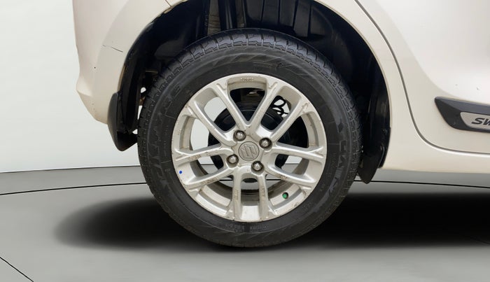 2023 Maruti Swift ZXI, Petrol, Manual, 34,801 km, Right Rear Wheel