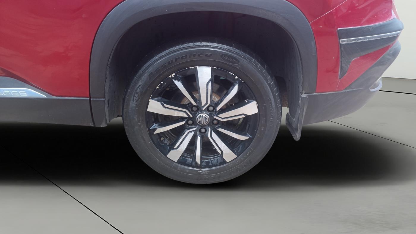 2020 MG HECTOR SHARP HYBRID 1.5 PETROL, Petrol, Manual, 1,26,613 km, Left Rear Wheel