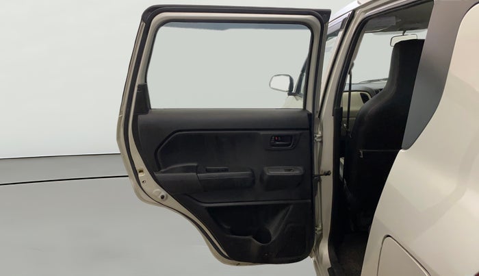 2021 Maruti New Wagon-R LXI CNG 1.0, CNG, Manual, 28,041 km, LHS Rear Door
