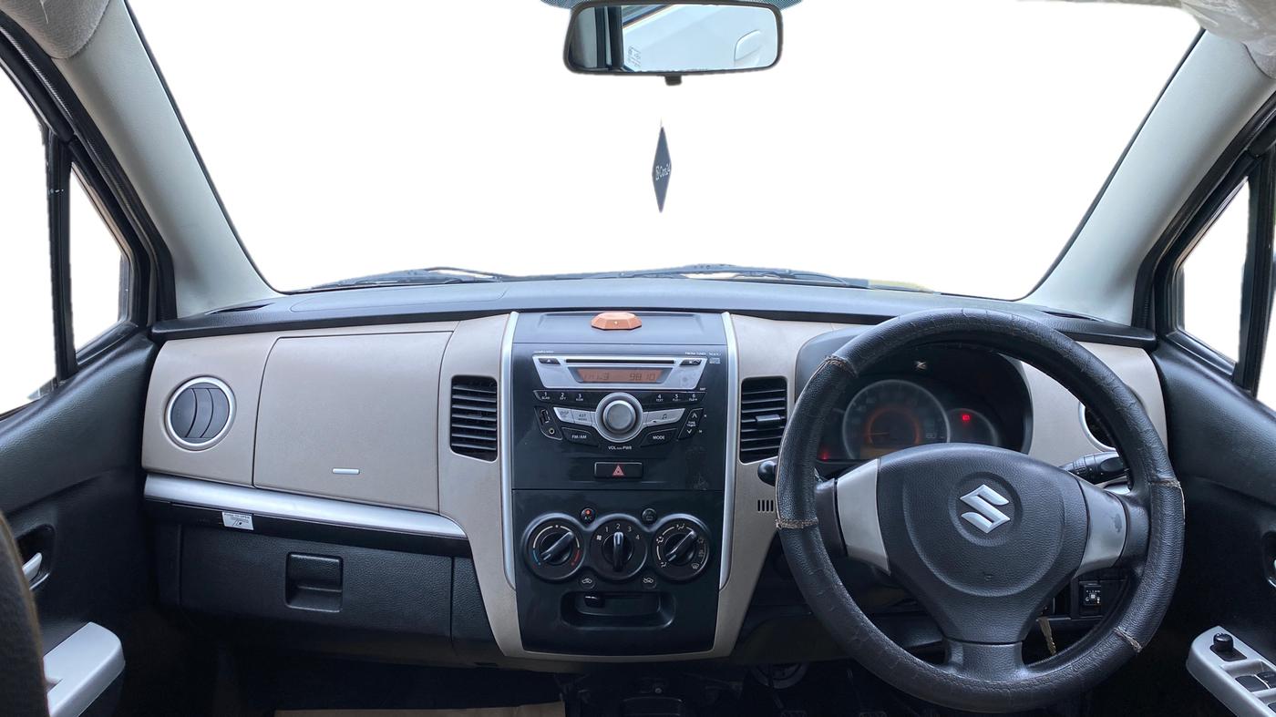 2016 Maruti Wagon R 1.0 VXI, CNG, Manual, 79,251 km, Dashboard