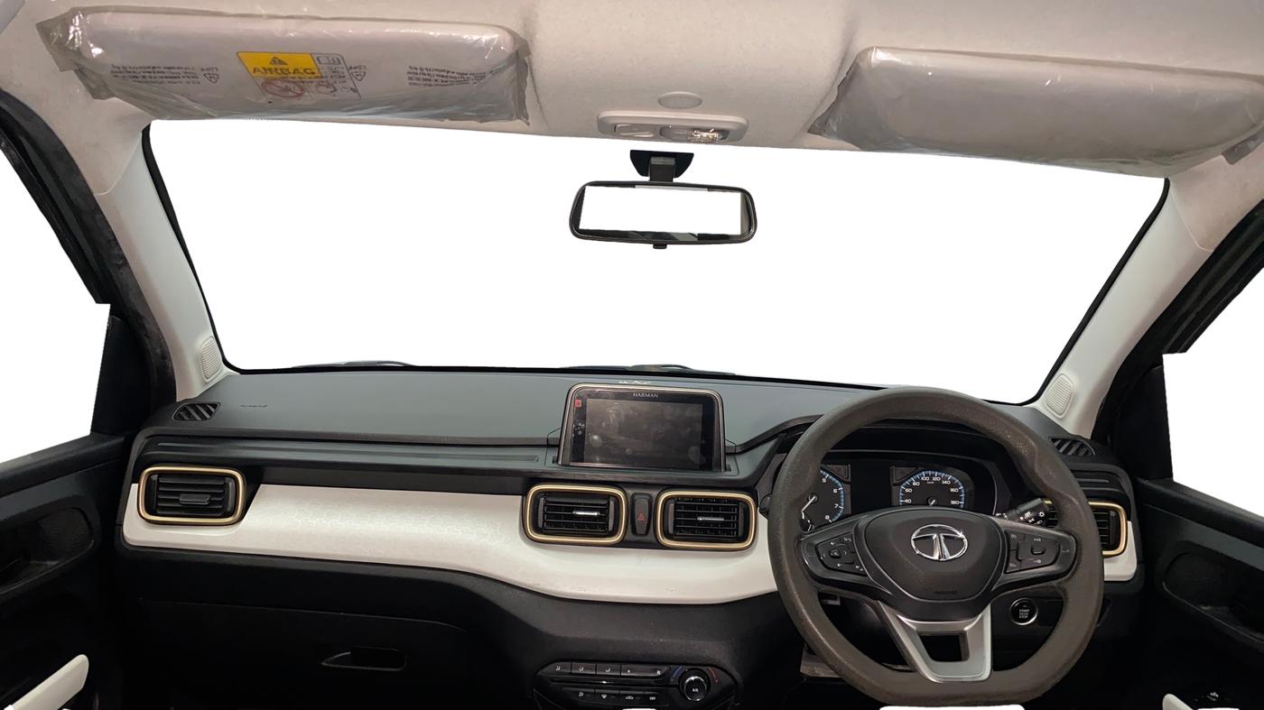 2022 Tata PUNCH ACCOMPLISHED AMT, Petrol, Automatic, 62,649 km, Dashboard