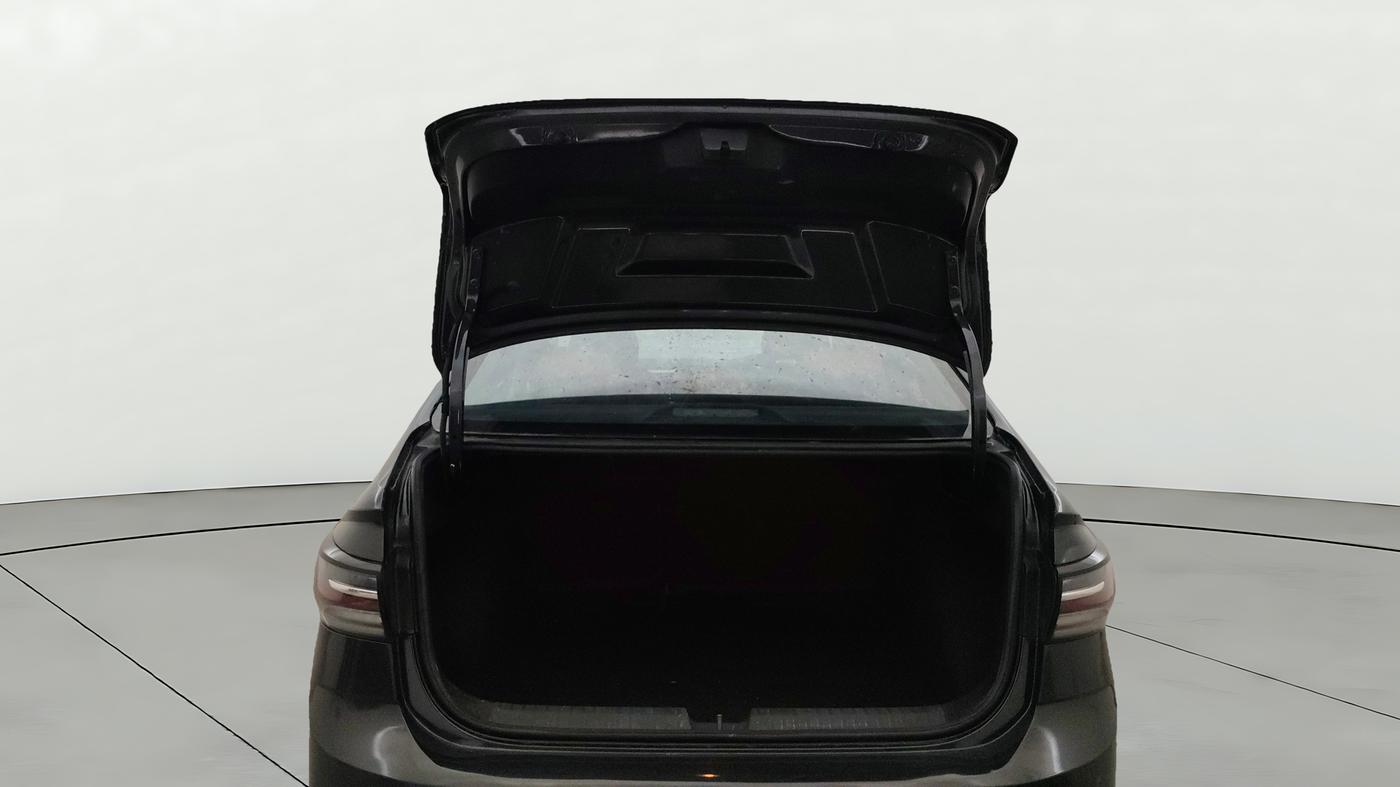 2023 Volkswagen VIRTUS TOPLINE TSI 1.0 AT, Petrol, Automatic, 57,056 km, Boot Door Open