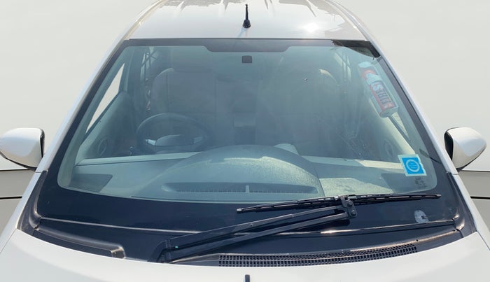 2014 Toyota Etios VD, Diesel, Manual, 25,949 km, Front Windshield