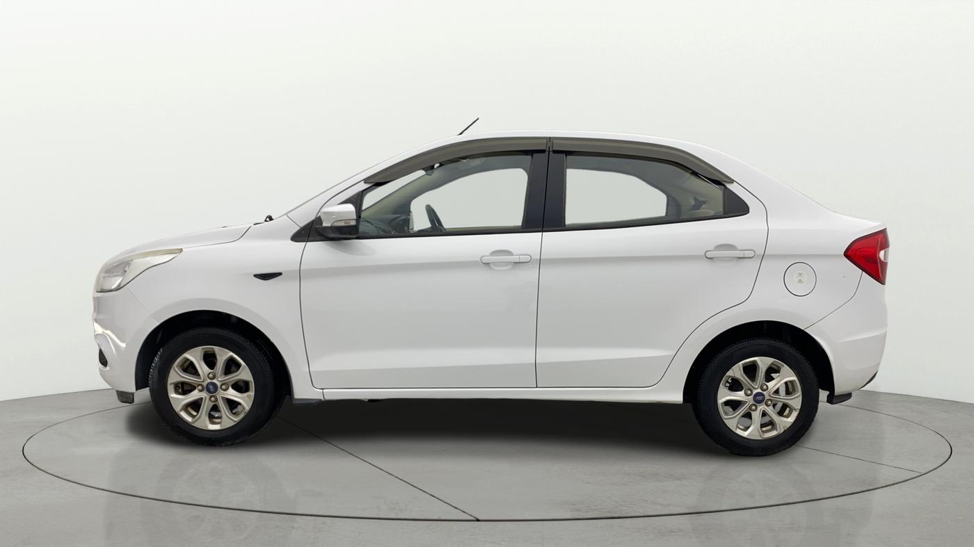 2017 Ford Figo Aspire TITANIUM 1.2 PETROL, Petrol, Manual, 37,988 km, Left Side