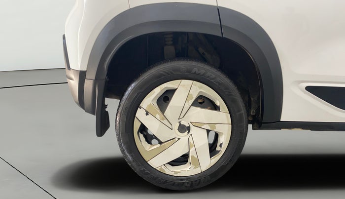 2022 Renault Kiger RXE MT, Petrol, Manual, 39,361 km, Right Rear Wheel