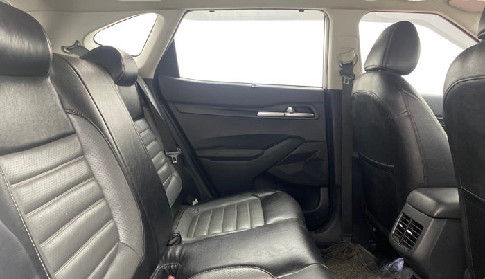 2019 KIA SELTOS HTK PLUS 1.5, Petrol, Manual, 79,481 km, Right Side Rear Door Cabin