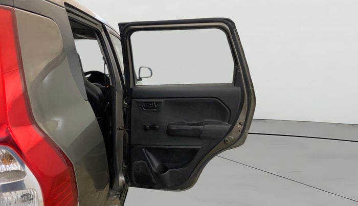 2019 Maruti New Wagon-R LXI CNG 1.0, CNG, Manual, 99,424 km, RHS Rear Door