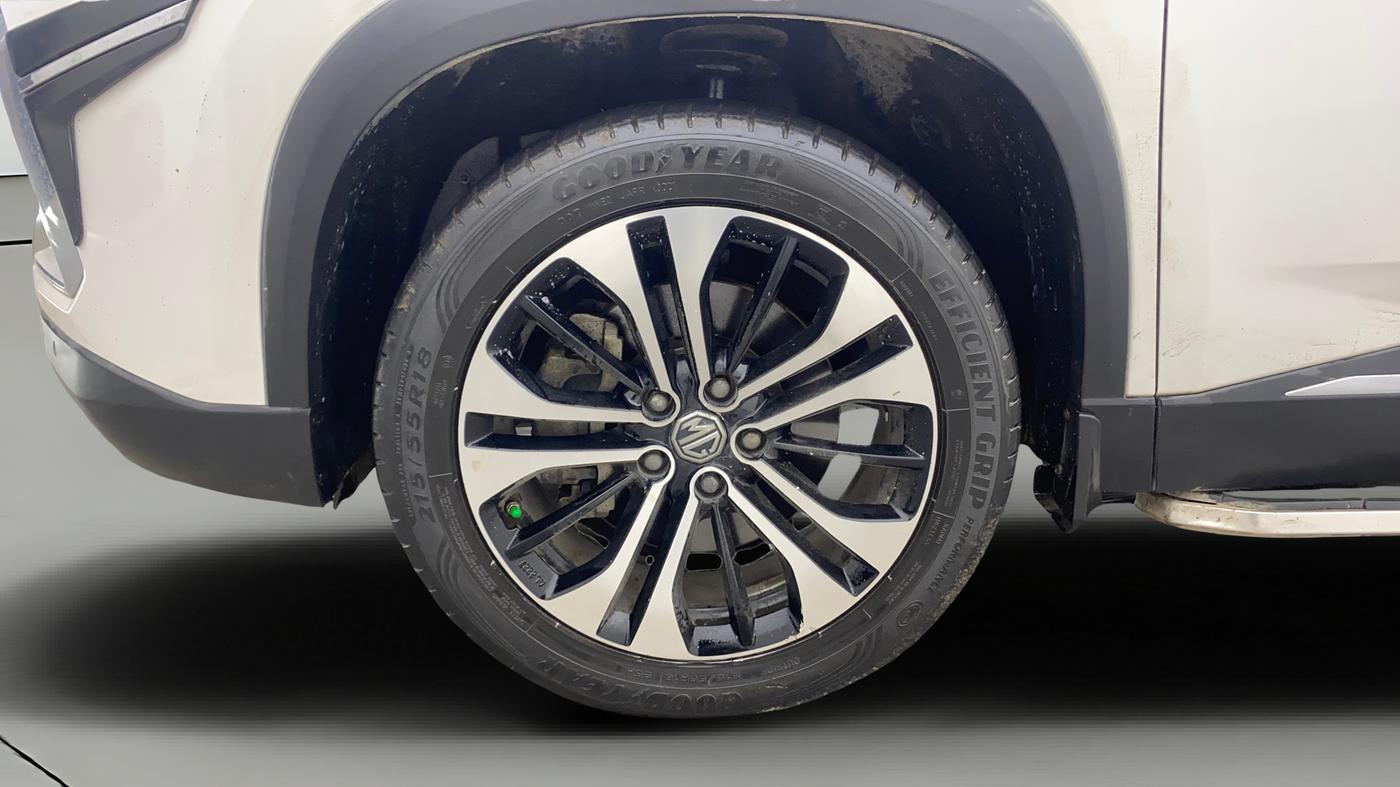 2021 MG HECTOR SHARP HYBRID 1.5 PETROL, Petrol, Manual, 32,926 km, Left Front Wheel