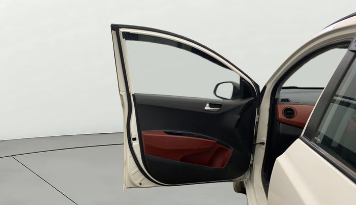 2016 Hyundai Grand i10 1.2 SPORTZ PRIME EDITION VTVT, Petrol, Manual, 68,812 km, LHS Front Door