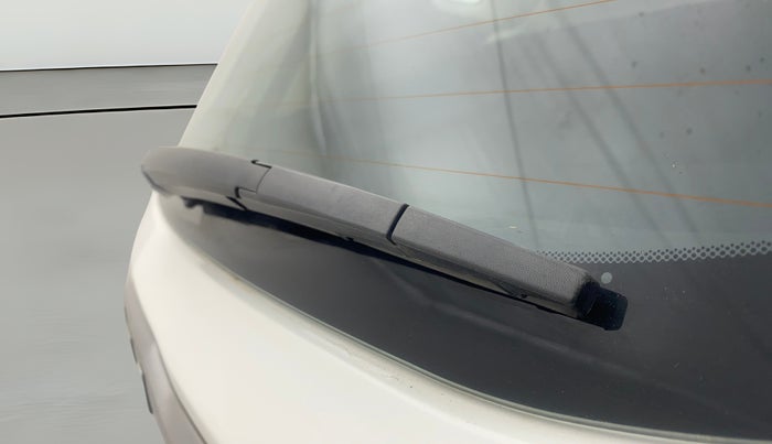 2022 KIA SELTOS HTK PLUS 1.5 DIESEL IMT, Diesel, Manual, 18,945 km, Rear Wiper