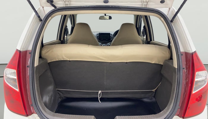2014 Hyundai i10 MAGNA 1.1, Petrol, Manual, 81,538 km, Boot Open Zoomed View