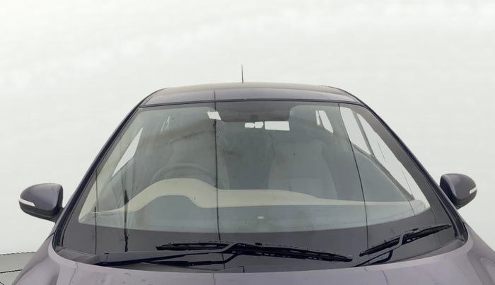 2017 Hyundai Elite i20 ASTA 1.2, Petrol, Manual, 15,586 km, Front Windshield