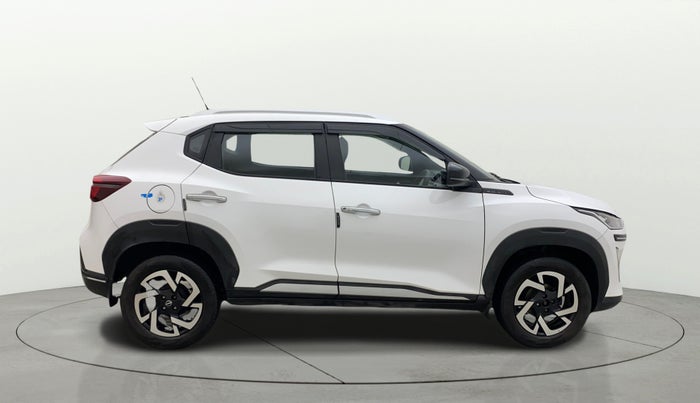 2022 Nissan MAGNITE XV TURBO CVT, Petrol, Automatic, 24,601 km, Right Side View