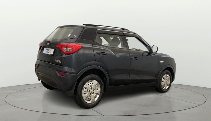 2023 Mahindra XUV300 W4 1.2 PETROL, Petrol, Manual, 24,358 km, Right Back Diagonal