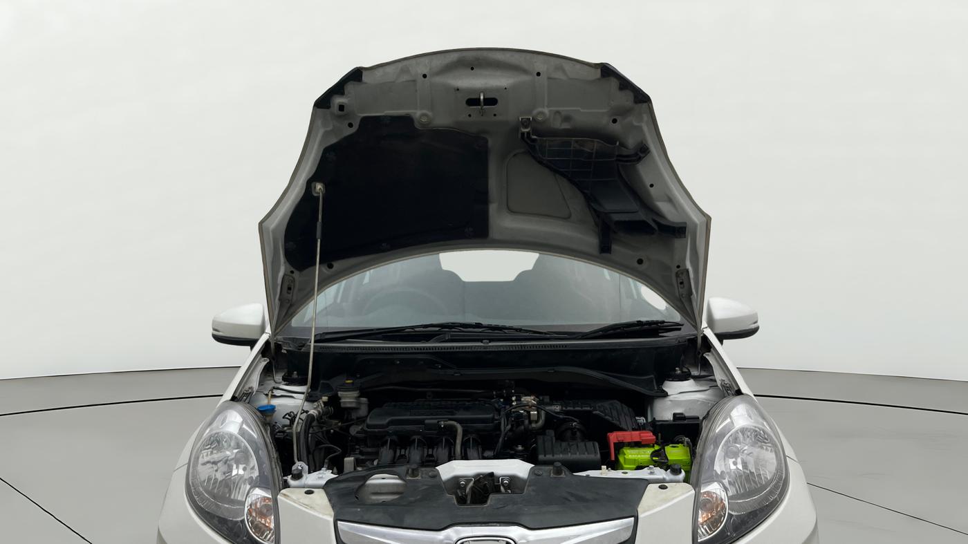 2015 Honda Brio VX AT, Petrol, Automatic, 27,749 km, Open Bonet
