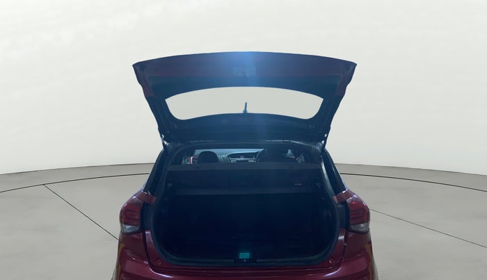 2018 Hyundai Elite i20 ASTA 1.4 CRDI DUAL TONE, Diesel, Manual, 1,14,280 km, Boot Door Open