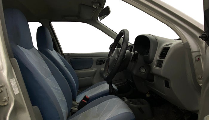 2014 Maruti Alto K10 VXI, Petrol, Manual, 1,00,475 km, Right Side Front Door Cabin