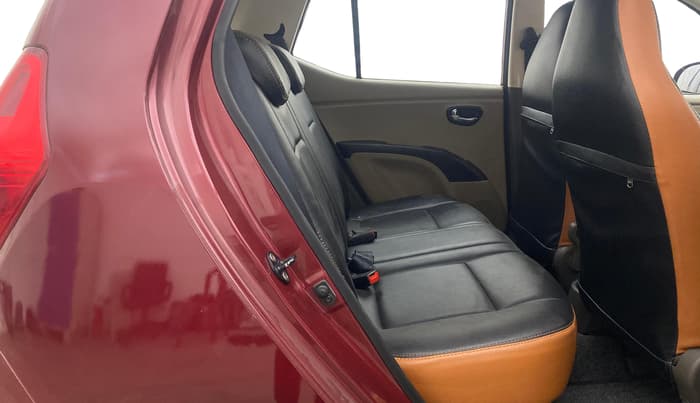 2013 Hyundai i10 SPORTZ 1.2 AT, Petrol, Automatic, 74,443 km, Right Side Rear Door Cabin