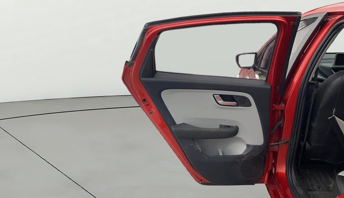 2021 Tata ALTROZ XZ DIESEL, Diesel, Manual, 66,835 km, LHS Rear Door