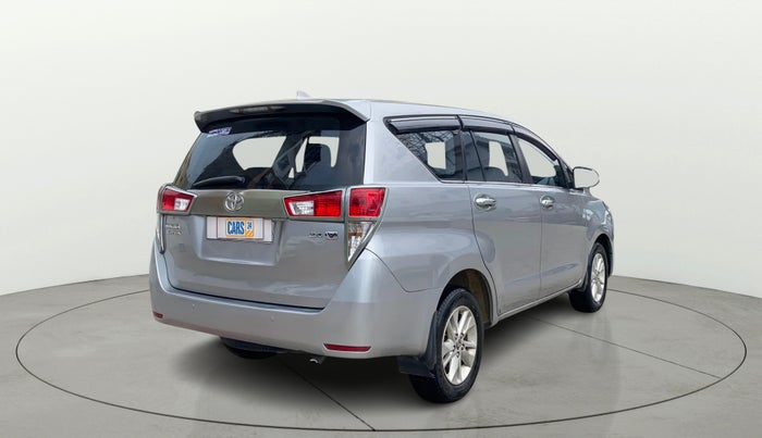 2016 Toyota Innova Crysta 2.4 VX 8 STR, Diesel, Manual, 67,078 km, Right Back Diagonal