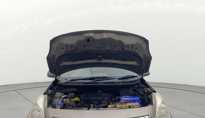 2012 Nissan Sunny XL DIESEL, Diesel, Manual, 1,18,590 km, Open Bonet