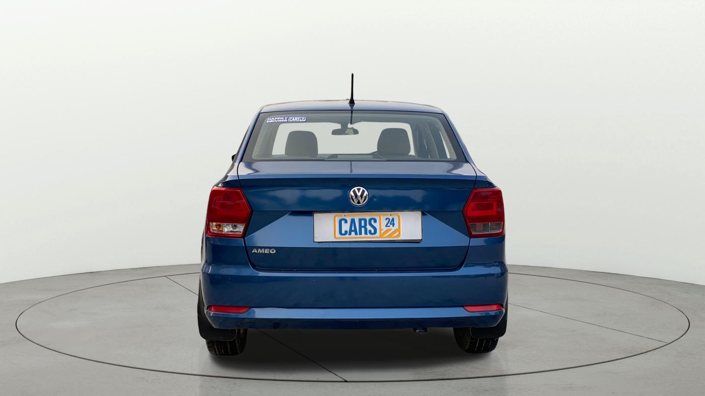 2016 Volkswagen Ameo HIGHLINE1.2L, Petrol, Manual, 81,347 km, Back/Rear