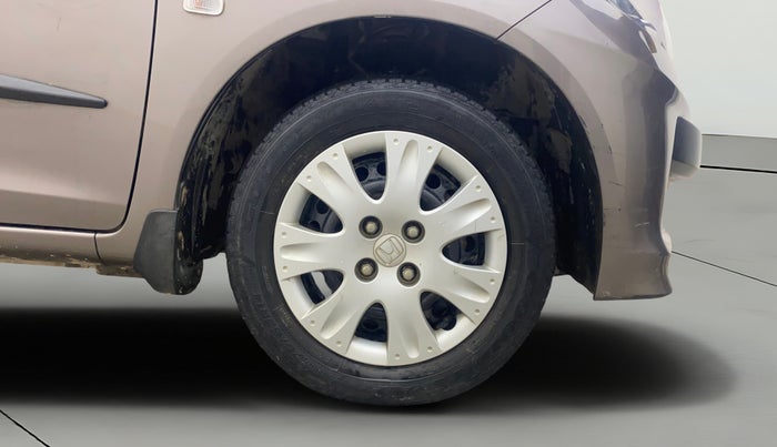 2012 Honda Brio S MT, Petrol, Manual, 31,081 km, Right Front Wheel