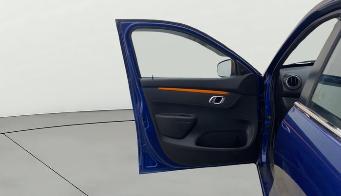 2020 Renault Kwid CLIMBER 1.0 AMT (O), Petrol, Automatic, 29,365 km, LHS Front Door