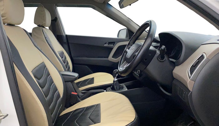 2017 Hyundai Creta SX PLUS 1.6 PETROL, Petrol, Manual, 99,808 km, Right Side Front Door Cabin