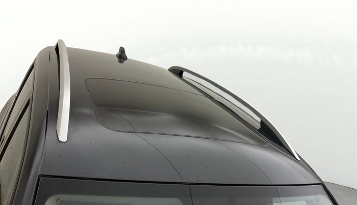 2022 Skoda KUSHAQ STYLE 1.0L TSI MT, Petrol, Manual, 29,188 km, Roof