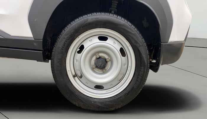 2022 Nissan MAGNITE XE, Petrol, Manual, 71,463 km, Left Rear Wheel