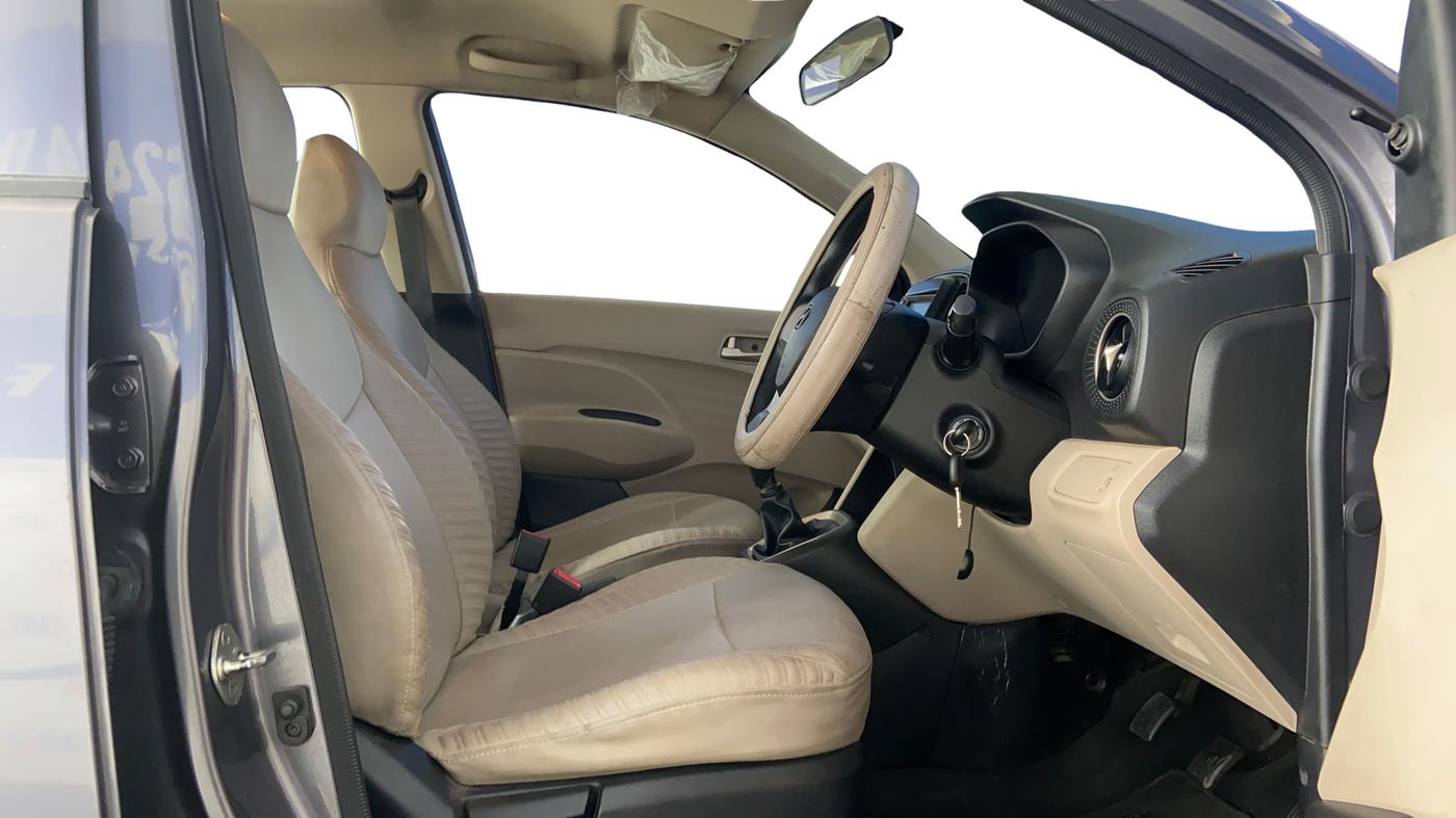 2019 Hyundai NEW SANTRO MAGNA, Petrol, Manual, 35,426 km, Right Side Front Door Cabin