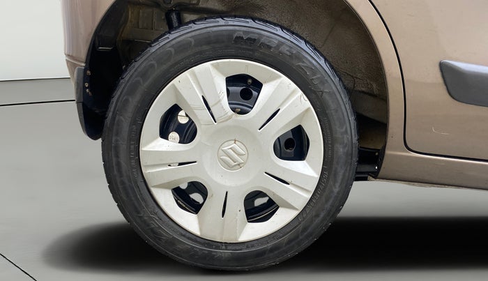 2016 Maruti Wagon R 1.0 VXI AMT, Petrol, Automatic, 68,151 km, Right Rear Wheel