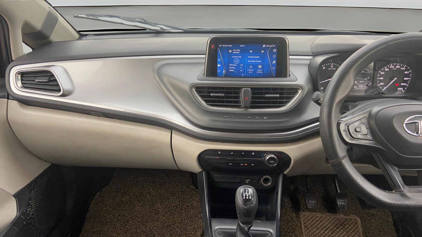 2021 Tata ALTROZ XT DIESEL, Diesel, Manual, 1,08,898 km, Air Conditioner