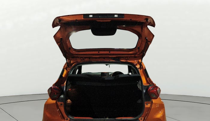 2024 Tata PUNCH ACCOMPLISHED AMT, Petrol, Automatic, 8,733 km, Boot Door Open