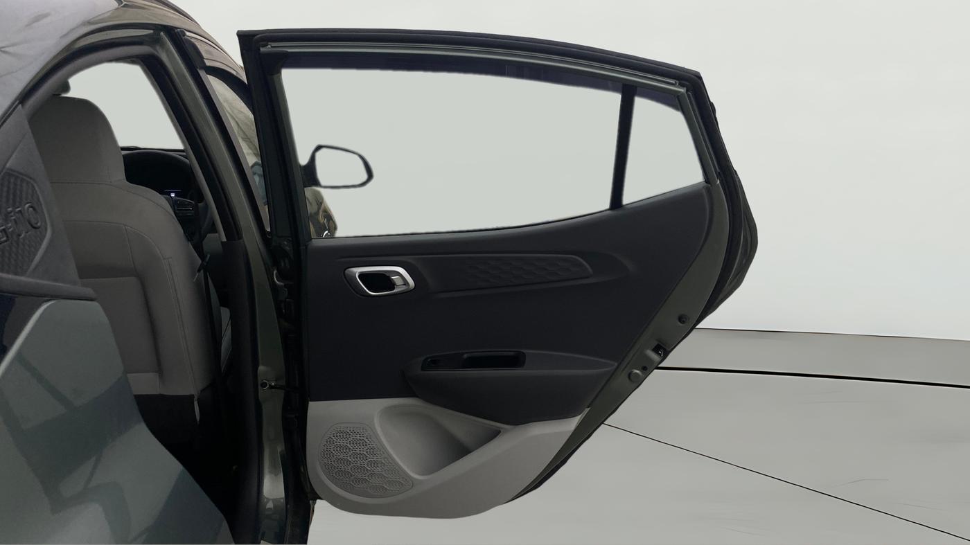 2023 Hyundai GRAND I10 NIOS SPORTZ AMT 1.2 KAPPA VTVT, Petrol, Automatic, 7,964 km, RHS Rear Door