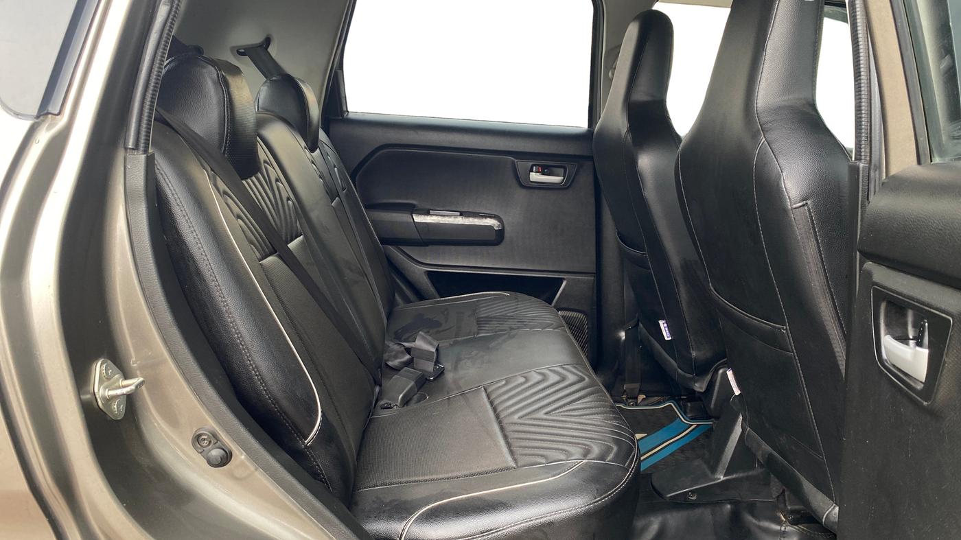 2024 Maruti New Wagon-R ZXI PLUS 1.2, Petrol, Manual, 1,09,187 km, Right Side Rear Door Cabin