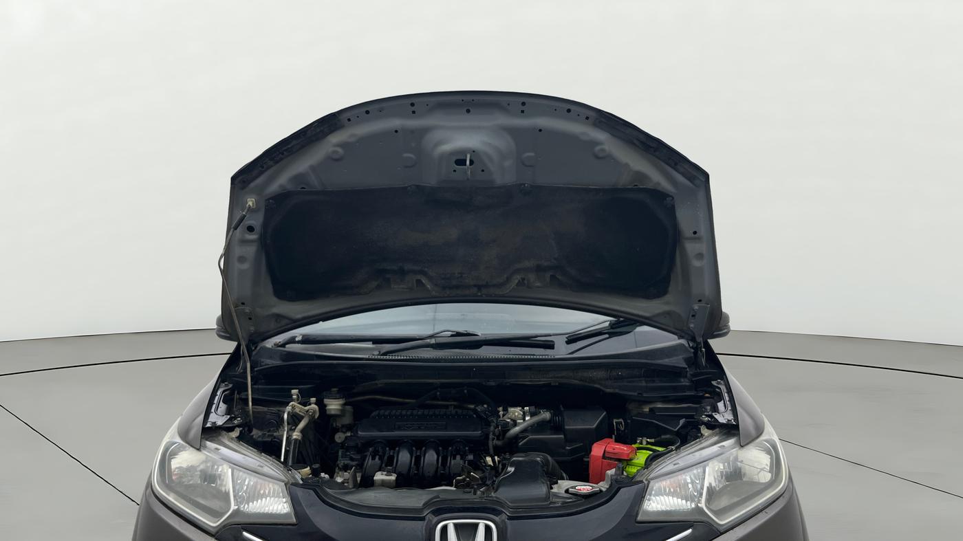 2018 Honda Jazz 1.2L I-VTEC VX, Petrol, Manual, 1,04,542 km, Open Bonet