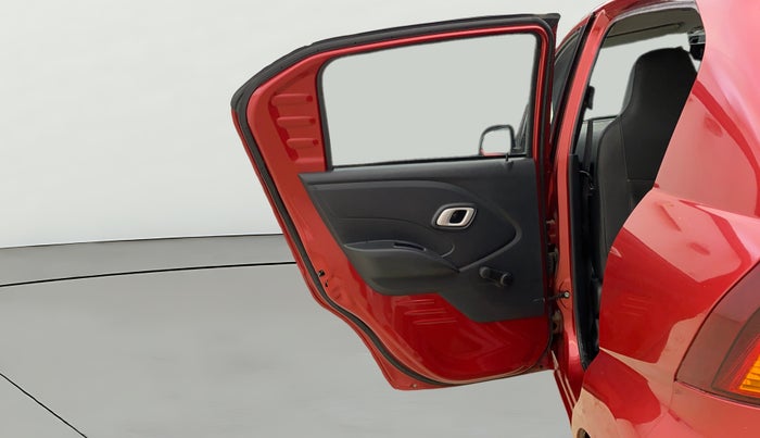 2018 Datsun Redi Go T(O) 1.0 AMT, Petrol, Automatic, 26,811 km, LHS Rear Door