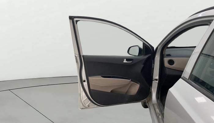 2015 Hyundai Grand i10 ASTA AT 1.2 KAPPA VTVT, Petrol, Automatic, 1,10,957 km, LHS Front Door