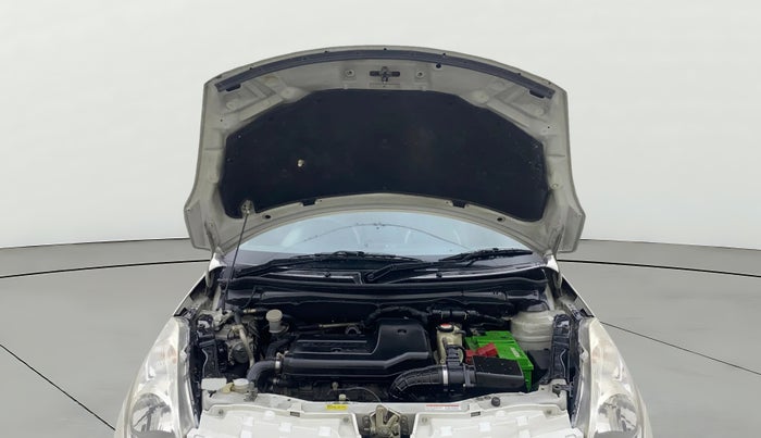 2017 Maruti Swift VDI, Diesel, Manual, 70,179 km, Open Bonet