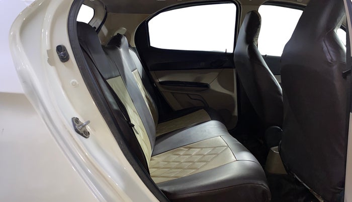 2017 Tata Tiago XT PETROL, Petrol, Manual, 1,25,021 km, Right Side Rear Door Cabin