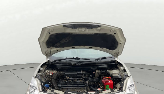 2018 Maruti Dzire LXI, CNG, Manual, 1,09,606 km, Open Bonet