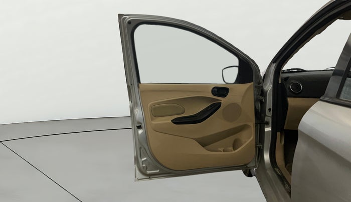 2017 Ford Figo Aspire TITANIUM 1.2 PETROL, Petrol, Manual, 59,222 km, LHS Front Door