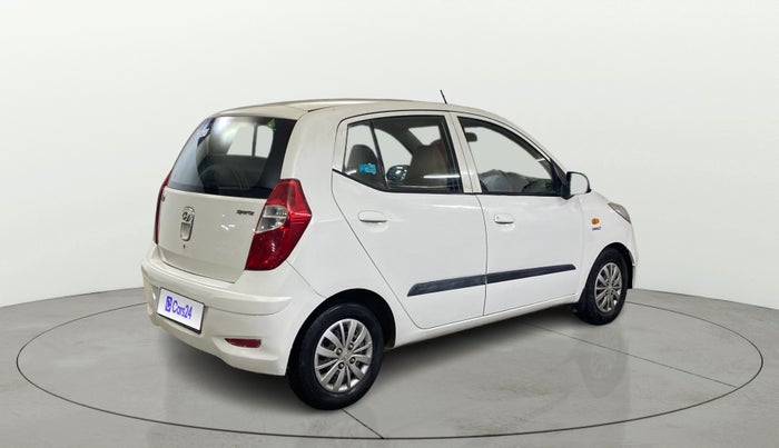 2016 Hyundai i10 SPORTZ 1.1, CNG, Manual, 64,201 km, Right Back Diagonal