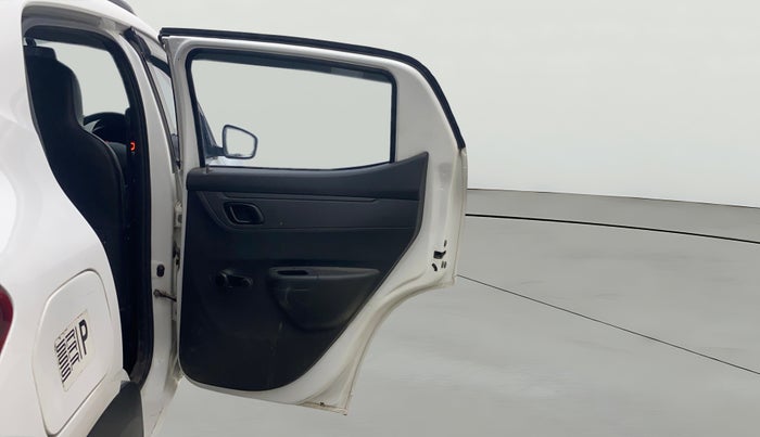 2016 Renault Kwid RXT 1.0 AMT, Petrol, Automatic, 74,586 km, RHS Rear Door