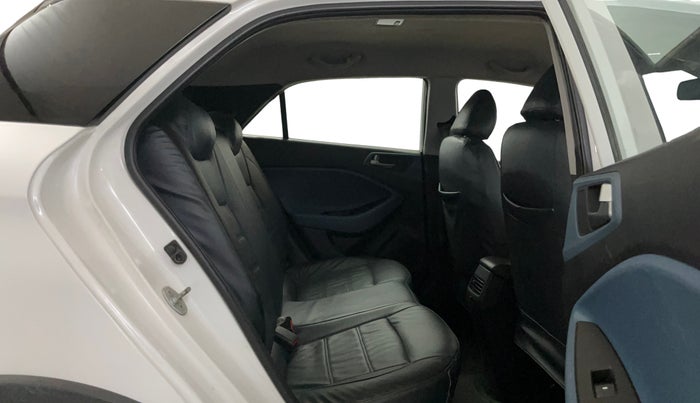 2016 Hyundai i20 Active 1.2 S, Petrol, Manual, 53,799 km, Right Side Rear Door Cabin