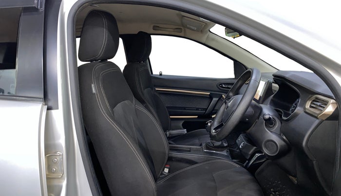 2021 Renault Kiger RXT MT, Petrol, Manual, 35,144 km, Right Side Front Door Cabin