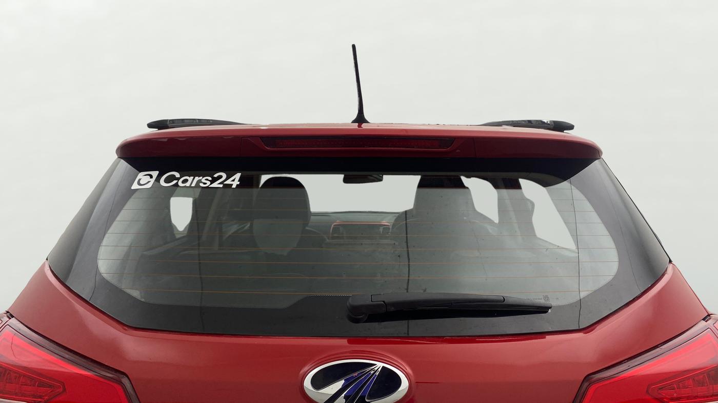 2021 Mahindra XUV300 W8 1.2 PETROL, Petrol, Manual, 55,848 km, Rear Windshield
